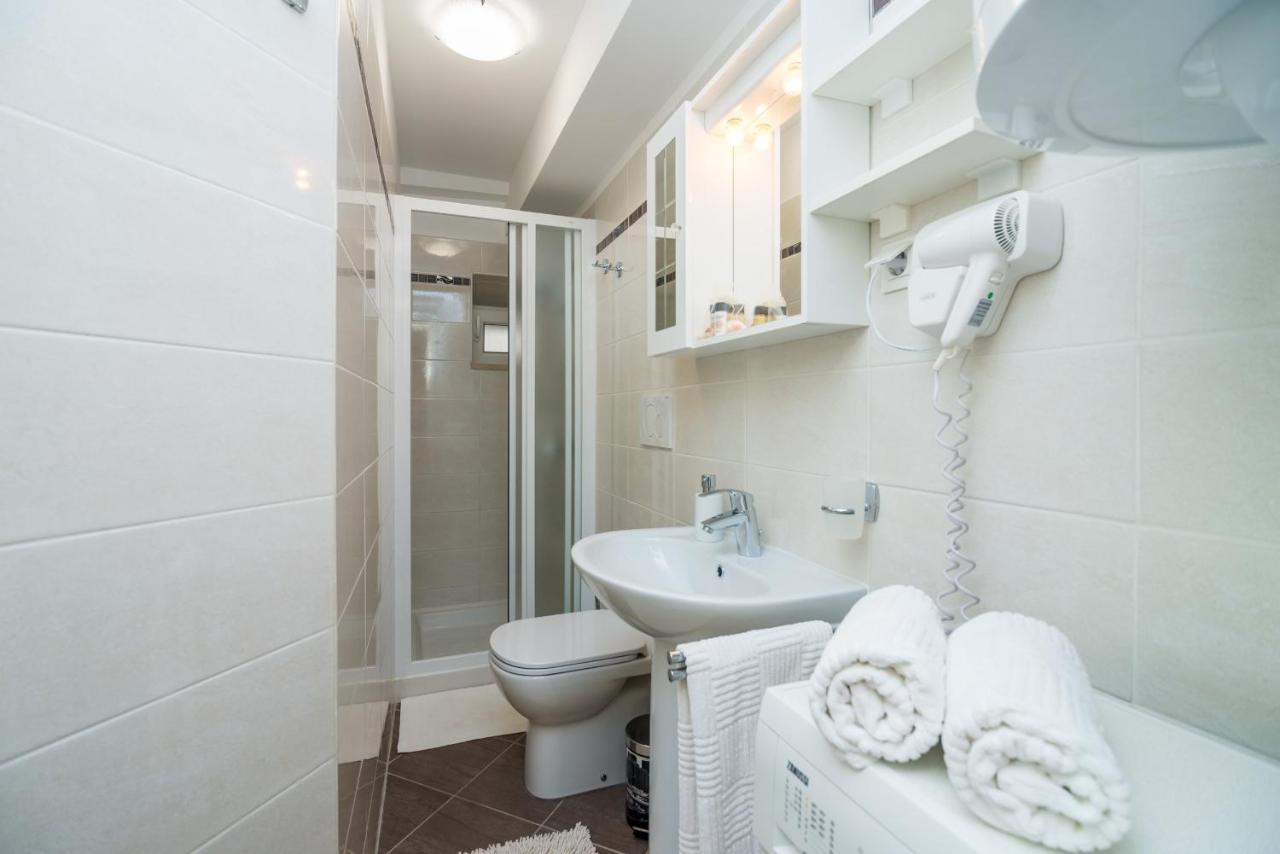 Maru Apartment Ragusa Esterno foto